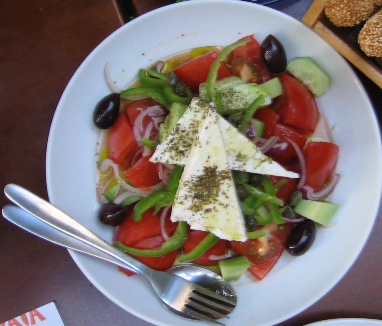 [20070531-first-greek-salat.JPG]