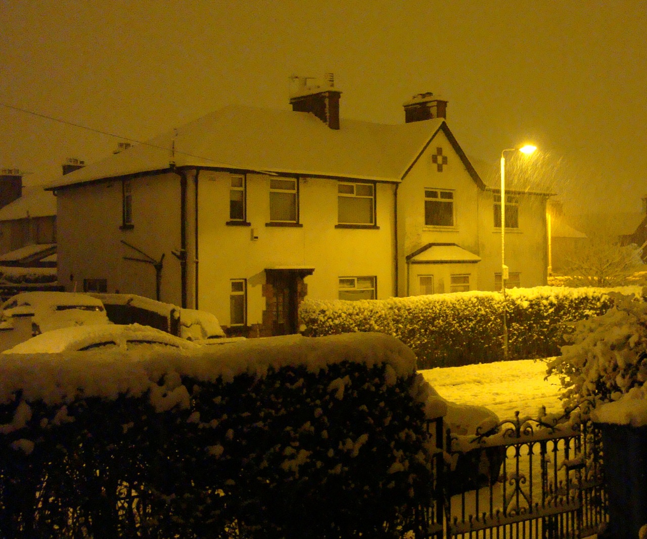 [Alan+in+Belfast+-+East+Belfast+snow+3.jpg]
