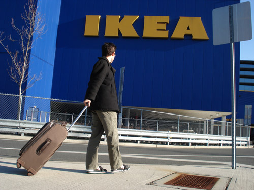 Mark Malkoff arriving at his New York Ikea for a short stay