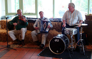 Live music at the Autumn Festival