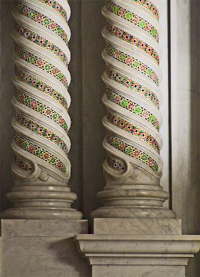 Cathedral Basilica of Saint Louis, in Saint Louis, Missouri - Our Lady's Chapel, detail of twisted columns next to altar