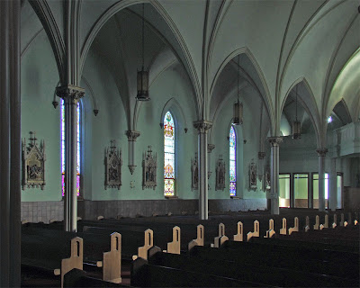 Immaculate Conception Catholic Church, in Columbia, Illinois, USA - view of side of nave
