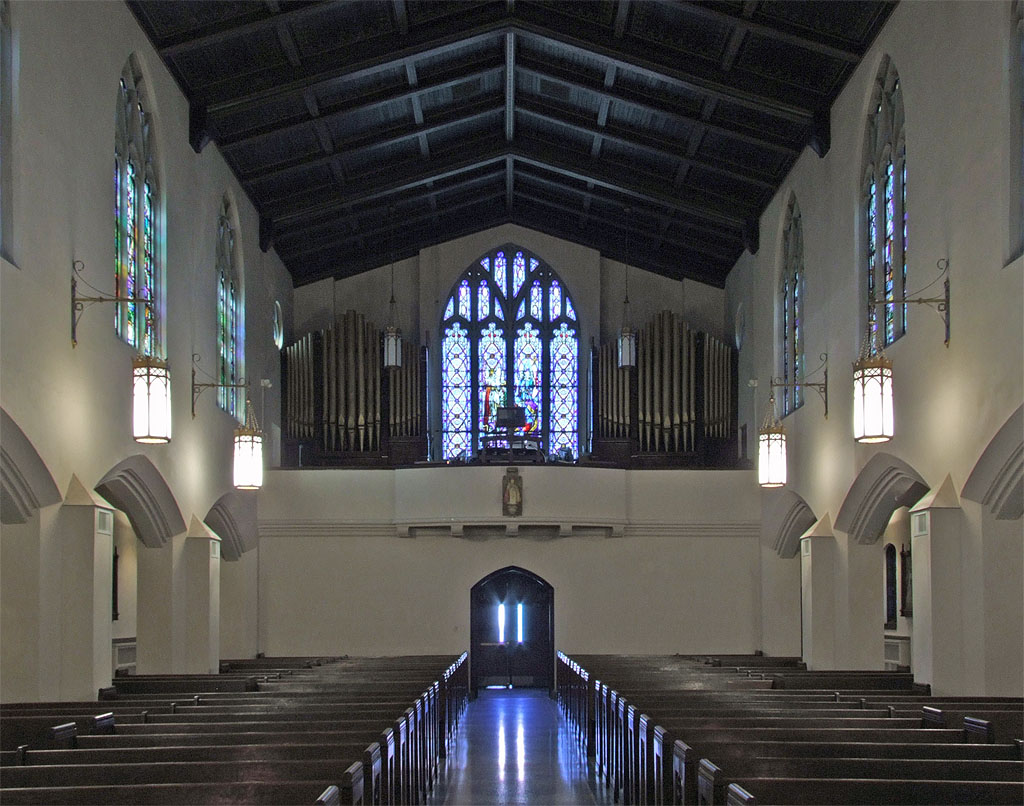 [Saint+Wenceslaus+Church,+in+Saint+Louis,+Missouri+-+view+to+choir+loft.jpg]