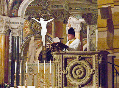Cathedral Basilica of Saint Louis, in Saint Louis, Missouri - Institute of Christ the King Sovereign Priest celebrating Mass in commemoration of Saint Thomas Aquinas - Father Karl W. Lenhardt preaches the homily