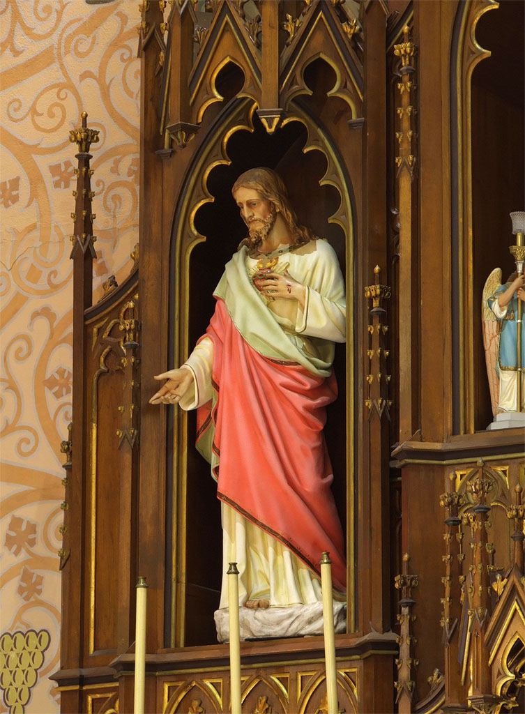 [Saint+John+Nepomuk+Chapel,+in+Saint+Louis,+Missouri+-+Sacred+Heart+of+Jesus.jpg]