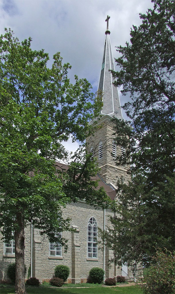 [Saint+Martin+Roman+Catholic+Church,+in+Starkenberg,+Missouri+-+exterior+2.jpg]