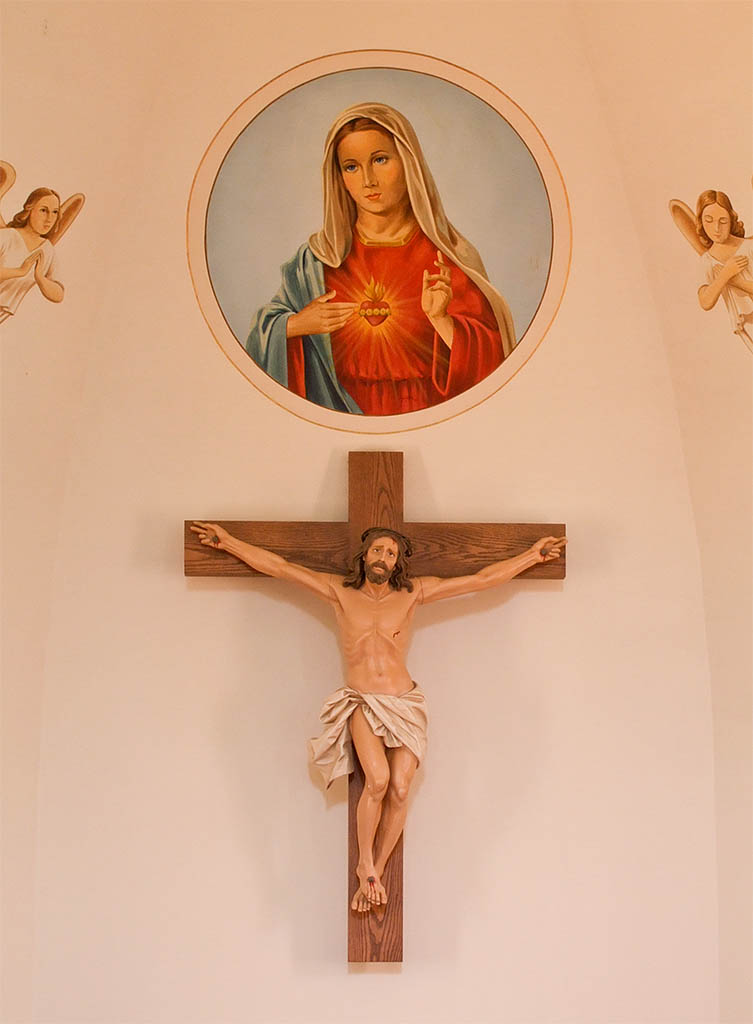 [Immaculate+Conception+Roman+Catholic+Church,+in+Augusta,+Missouri,+USA+-+crucifix.jpg]