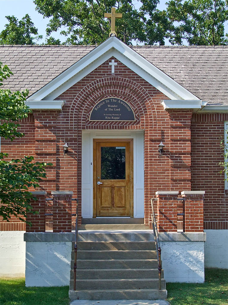 [Holy+Family+Roman+Catholic+Church,+in+Port+Hudson,+Missouri,+USA+-+school.jpg]