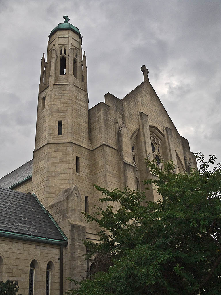 [Saint+Mary+Magdalen+Roman+Catholic+Church,+in+Brentwood,+Missouri,+USA+-+exterior+1.jpg]
