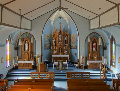 Saint Joseph Roman Catholic Church, in Chenoa, Illinois, USA - nave