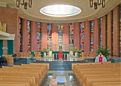 Saint Peter Roman Catholic Church, in Kirkwood, Missouri, USA - nave