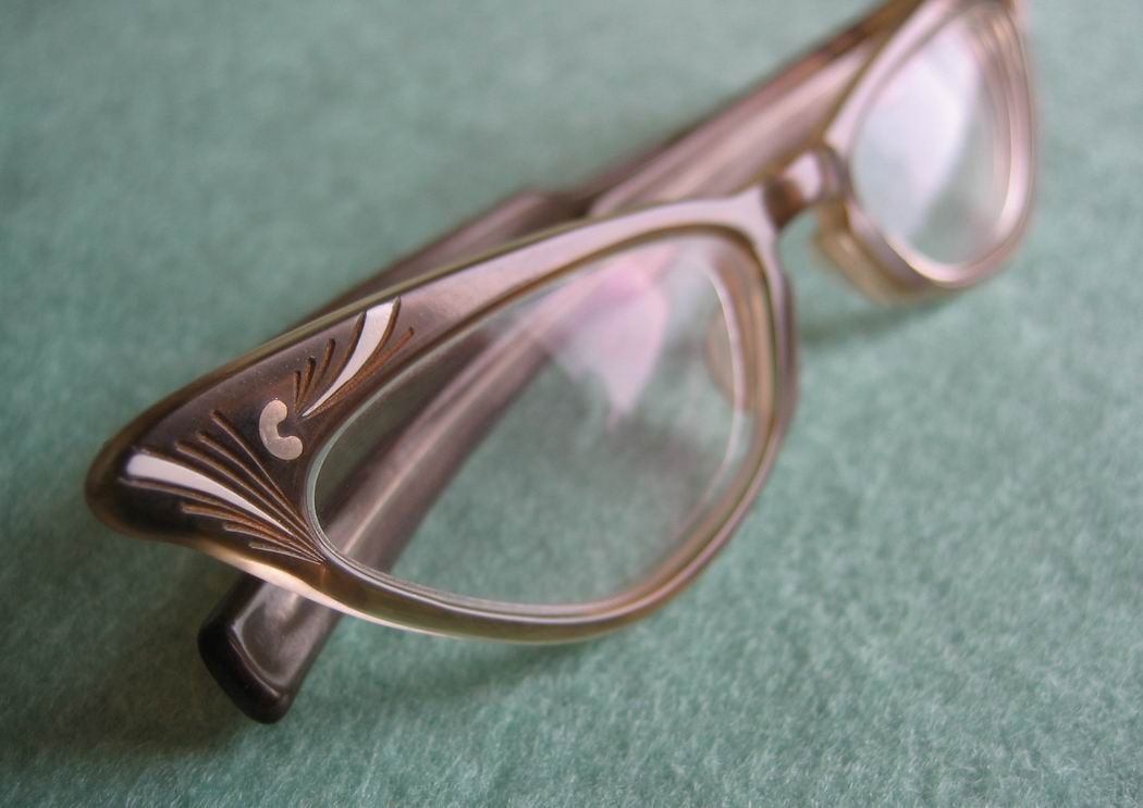 [1950's+glasses.jpg]