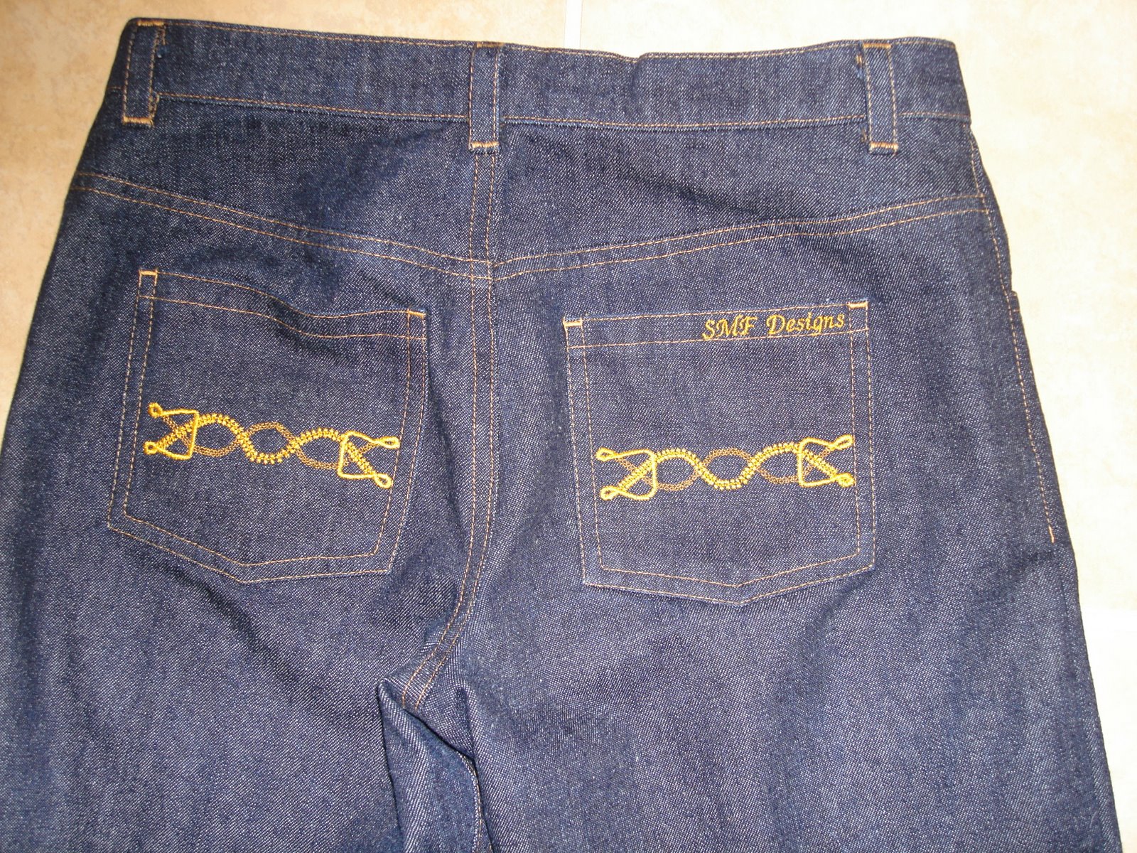 [Blue+Jeans+002.jpg]