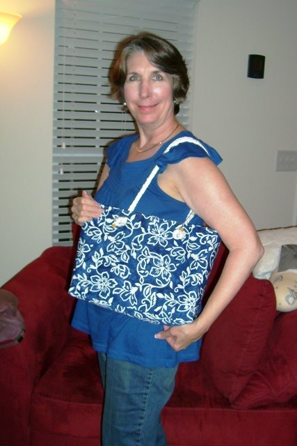 [mom's+new+bag.jpg]