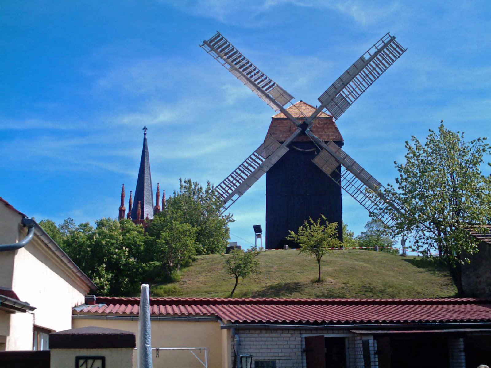 [windmill+in+Werder.jpg]