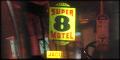 [super8-motel2.jpg]
