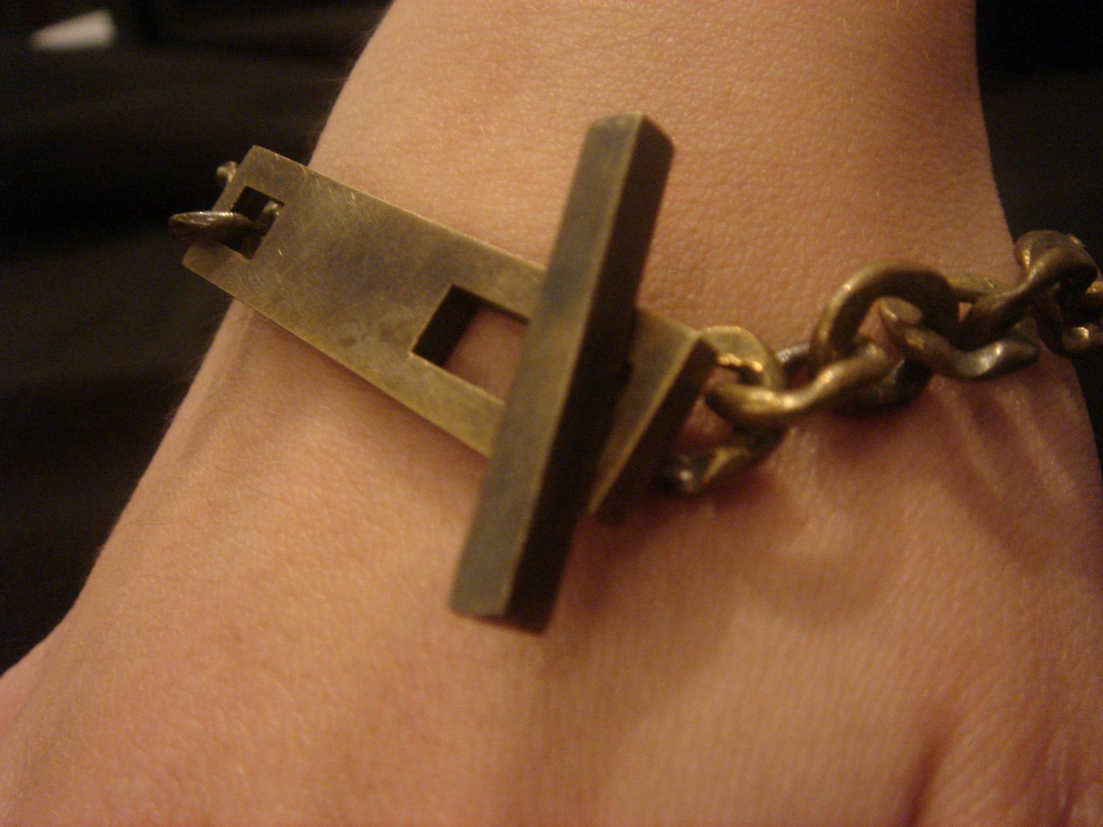 [WD+brass+bracelet.JPG]