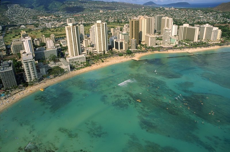 [Playa+Waikiki.jpg]