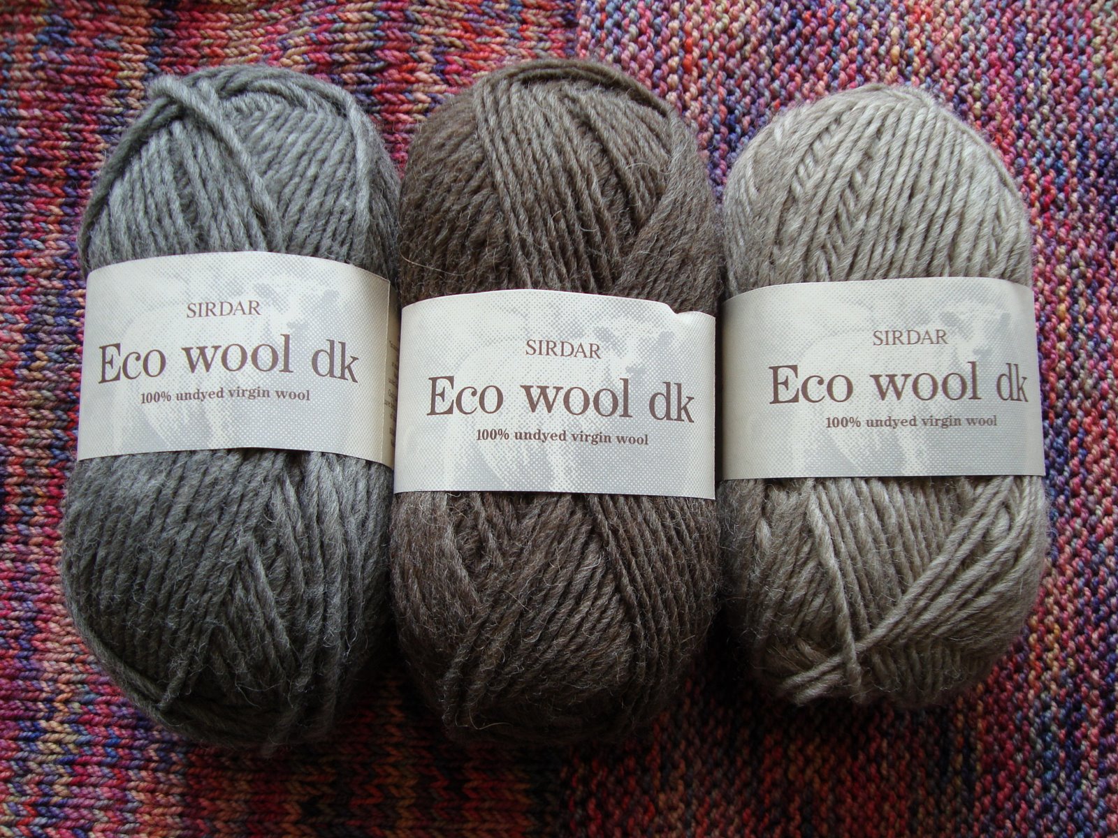 [Eco+Wool+Dk+002.jpg]