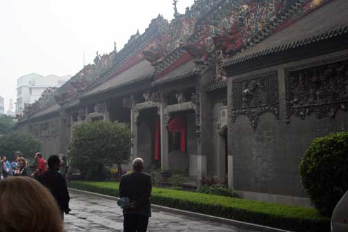 [Chen-Temple-entrance.jpg]