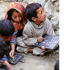 [afghan+kids+2_4.jpg]