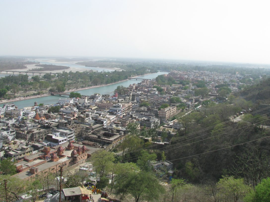 [eMi-I0763+Haridwar-City&Ganga&GangaCanal.JPG]