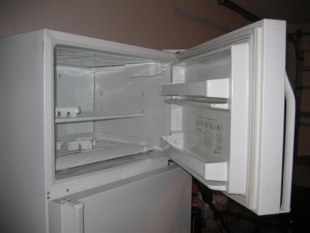 [The+Refrigerator+(2)+(Large).JPG]