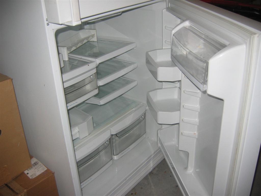 [The+Refrigerator+(3)+(Large).JPG]