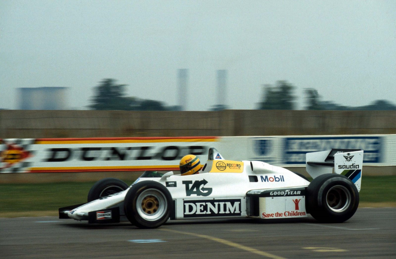 [Keke+Rosberg+Williams+1983-1.jpg]