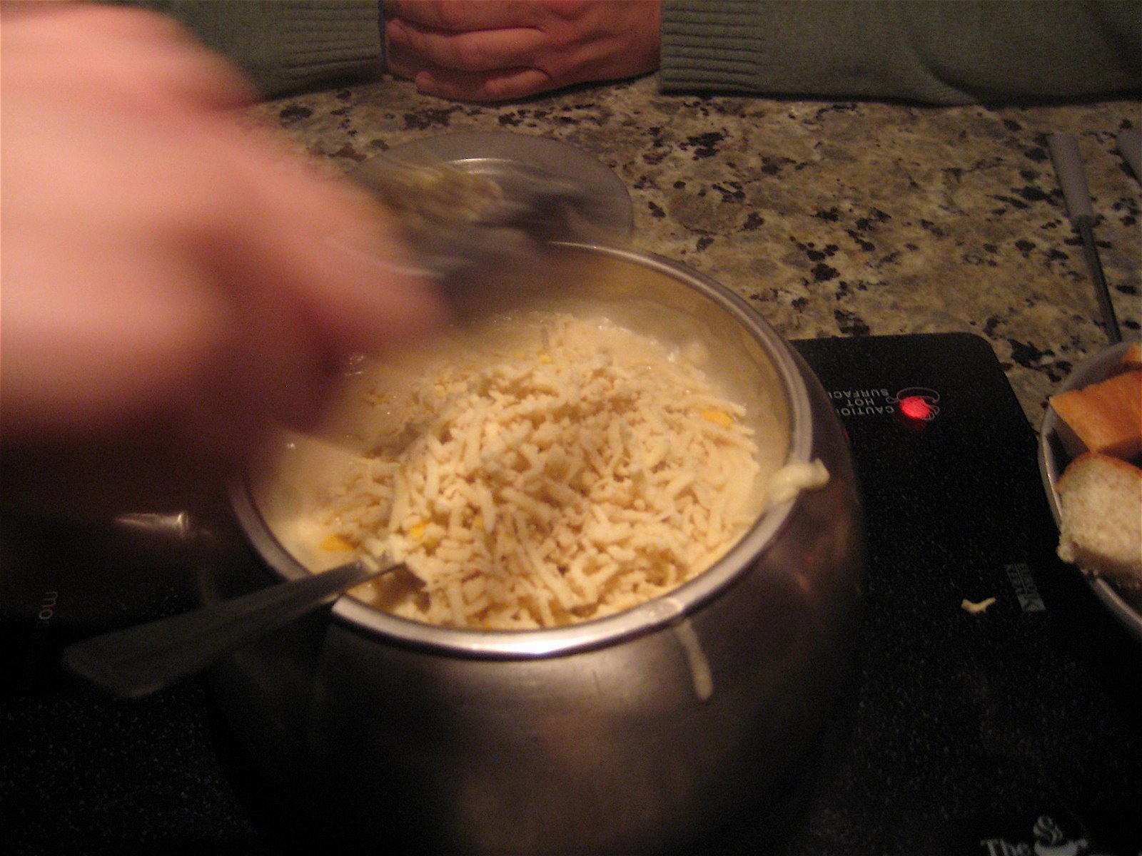 [cheese+fondue+1.JPG]