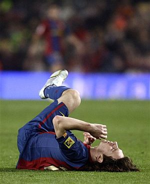 [El+Talon+de+Messi.jpg]
