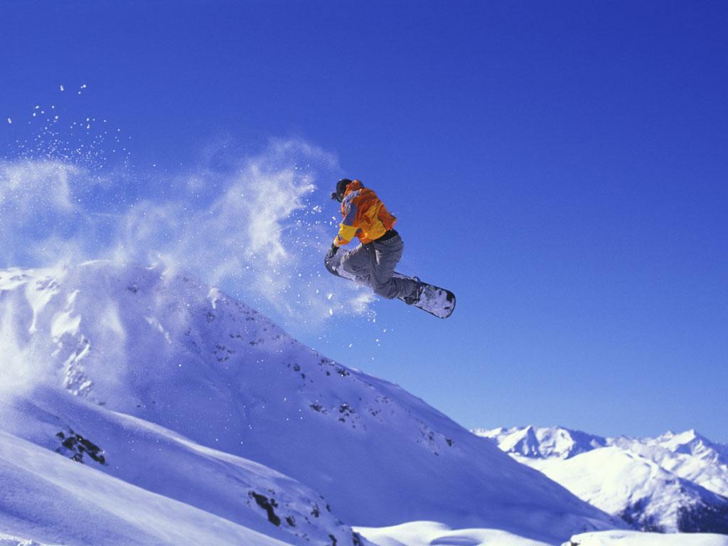 [snowboarder.jpg]
