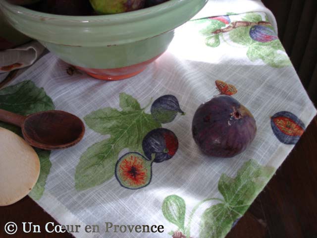 [3+La+confiture+de+figues+-+Un+Cœur+en+Provence+©.jpg]