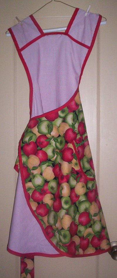 [apple+ticking+apron.jpg]