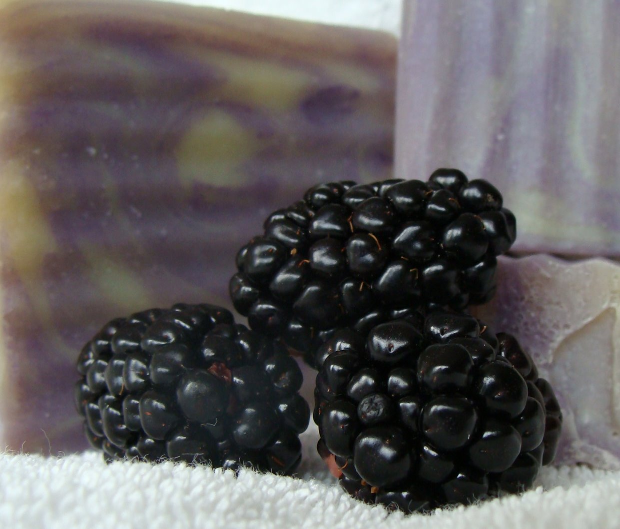[blackberry+sage+soap3.jpg]