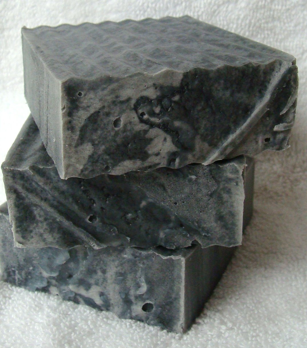 [charcoal+soap2+july+27.jpg]