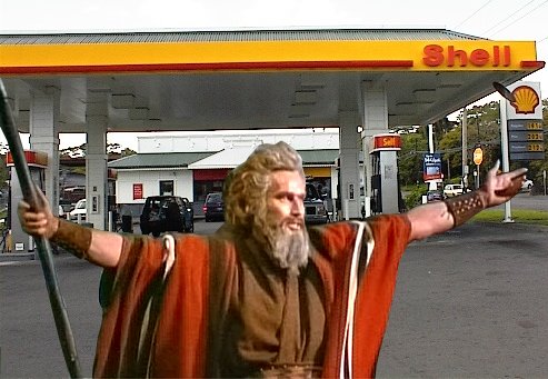 [gas-station-moses.jpg]