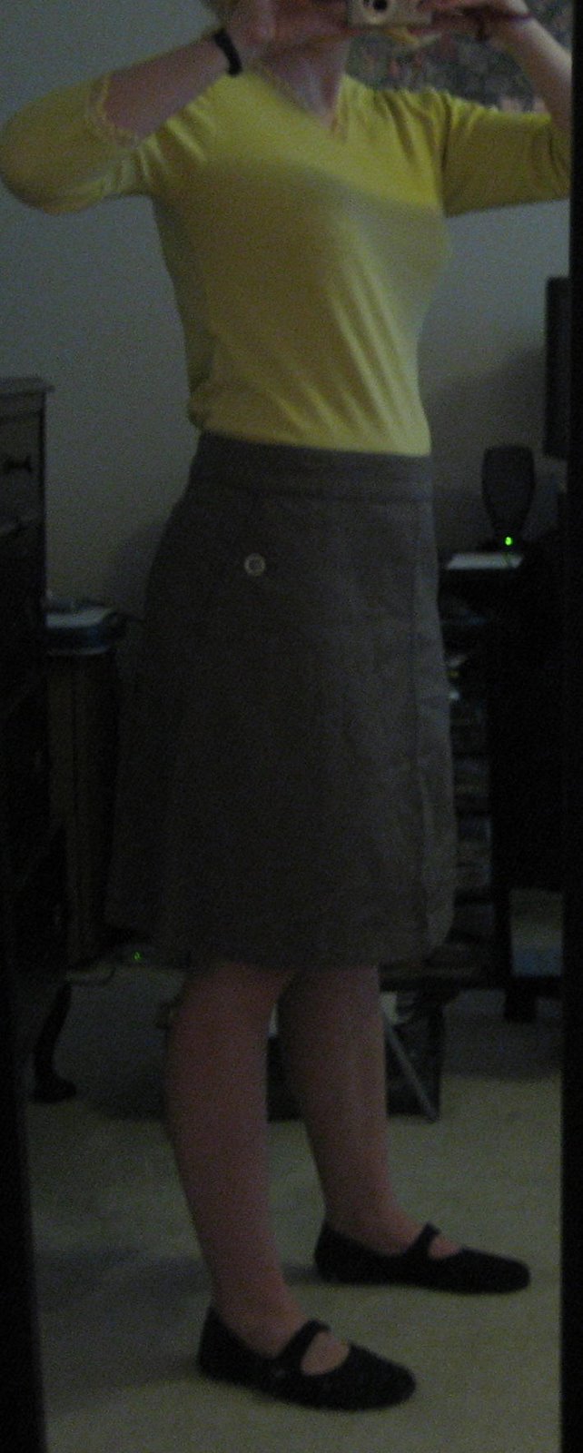 [Cheap+Ass+Skirt+Outfit.jpg]