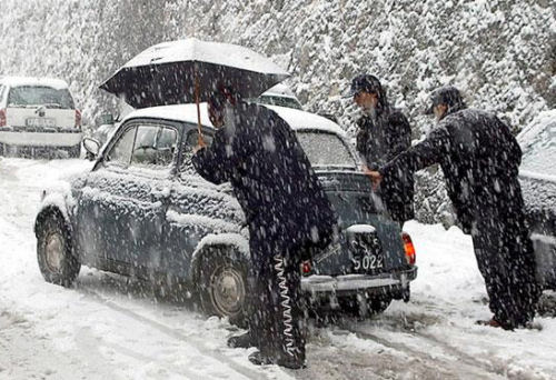 [Fiat500_snow.jpg]