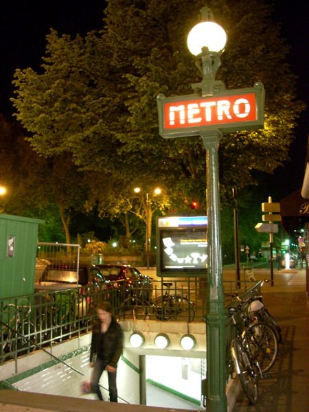 [metro1.jpg]
