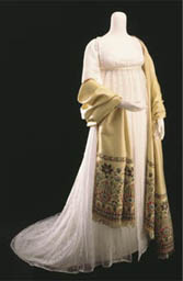 [Victoria+and+Albert+Museum+Regency+Gown.jpg]