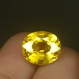 Sapphire vàng