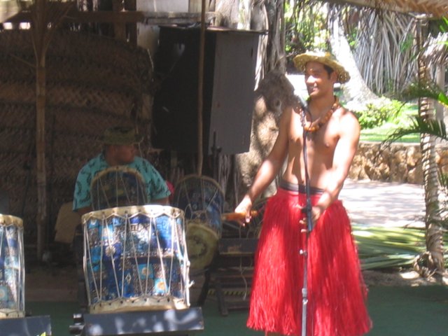[IMG_3288.jpgPolynesian+Cultural+Center+Tonga+Village2.jpg]