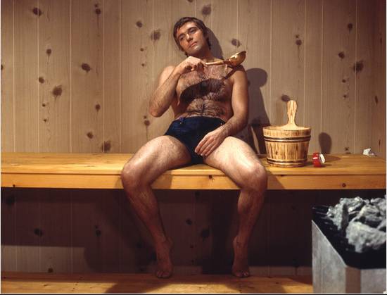 [a+man+in+the+sauna.jpg]