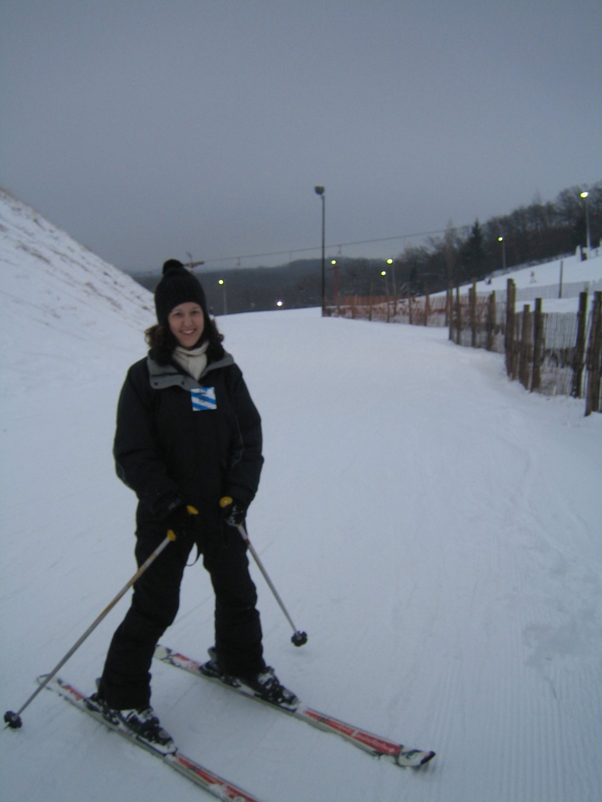 [kat+during+skiing.JPG]
