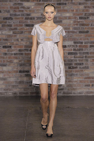 [Narciso+Rodriguez+Spring+2007+style.com.jpg]