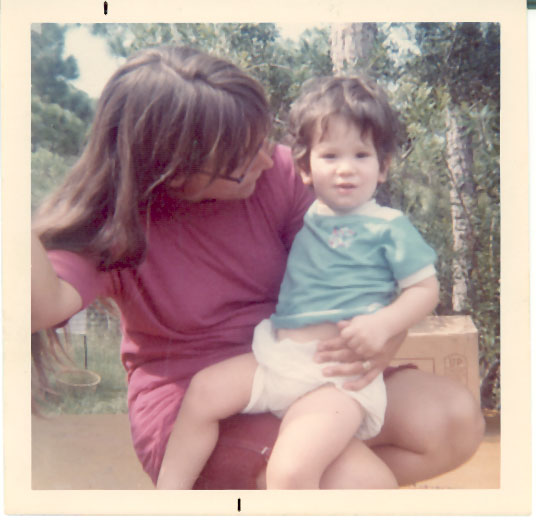 [Mom+&+Baby+Pete+-+1971+Polaroid.JPG]