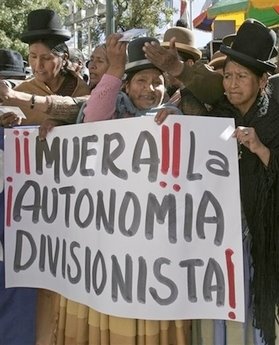 [080501-BoliviaReferendum-LaPaz-01.jpg]