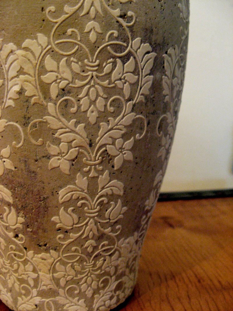 [Patterned+vase.jpg]