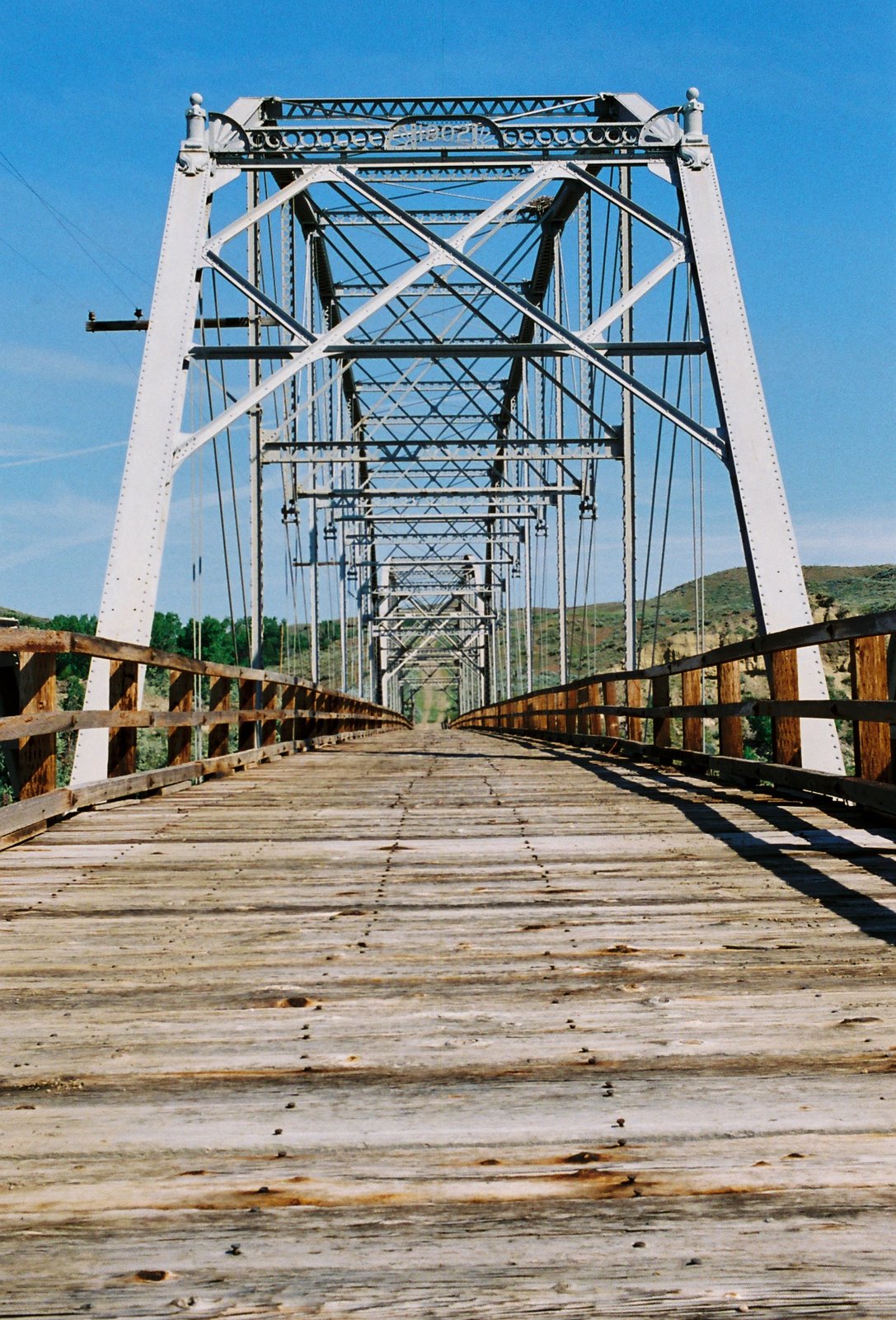 [1902+bridge.jpg]